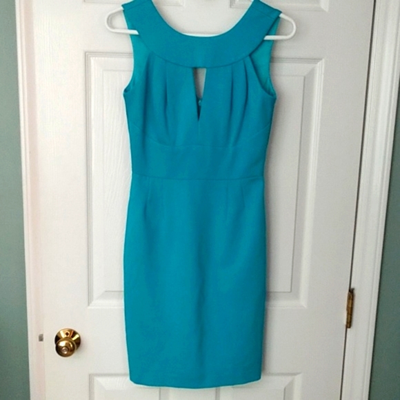 Trina Turk Dresses & Skirts - Trina Turk turquoise sheath dress, sz 0